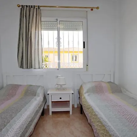 Ref 7050 Sol De Mar Dehesa de Campoamor (Orihuela Costa)