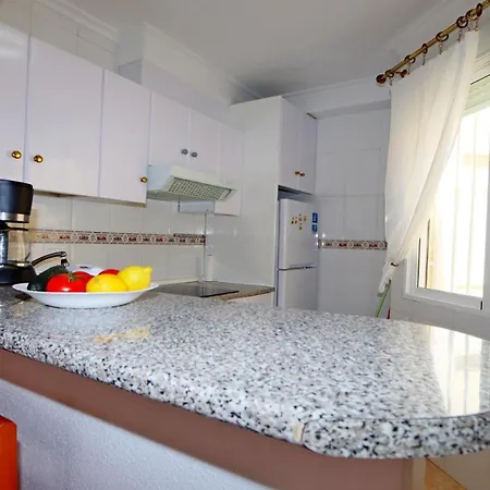 Apartment Ref: 7050 Sol De Mar Dehesa de Campoamor (Orihuela Costa)