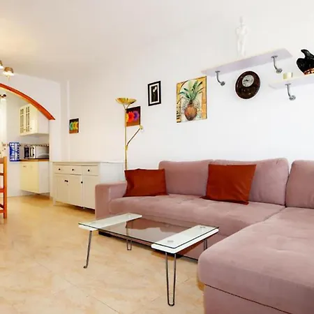 Ref: 7050 Sol De Mar